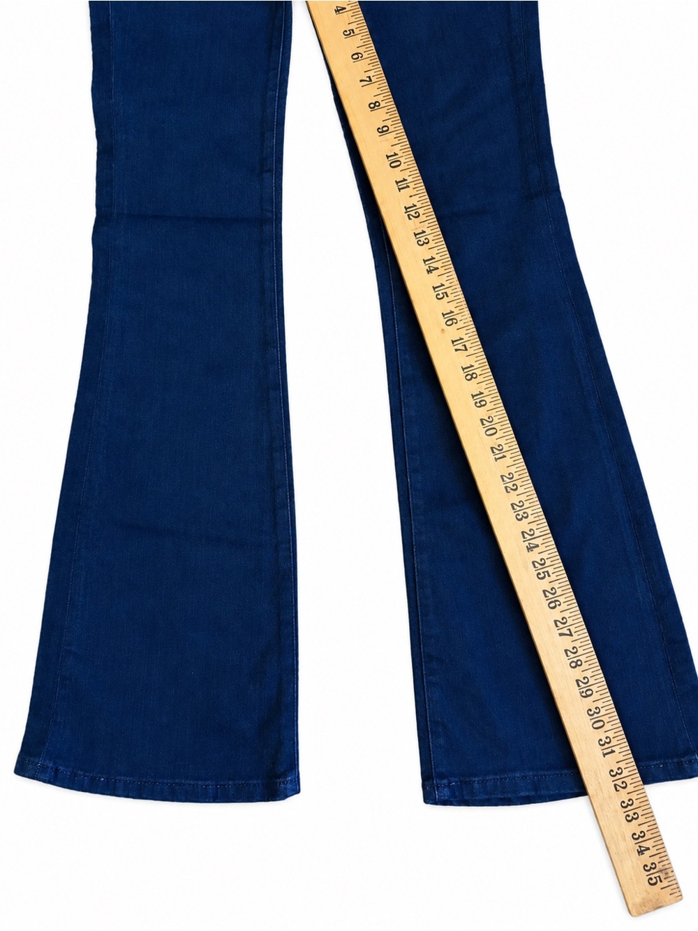 Anthropologie Icon Low Rise Flare Jeans 26 Pilcro Dark Wash Blue Cotton NWOT - Picture 10 of 13